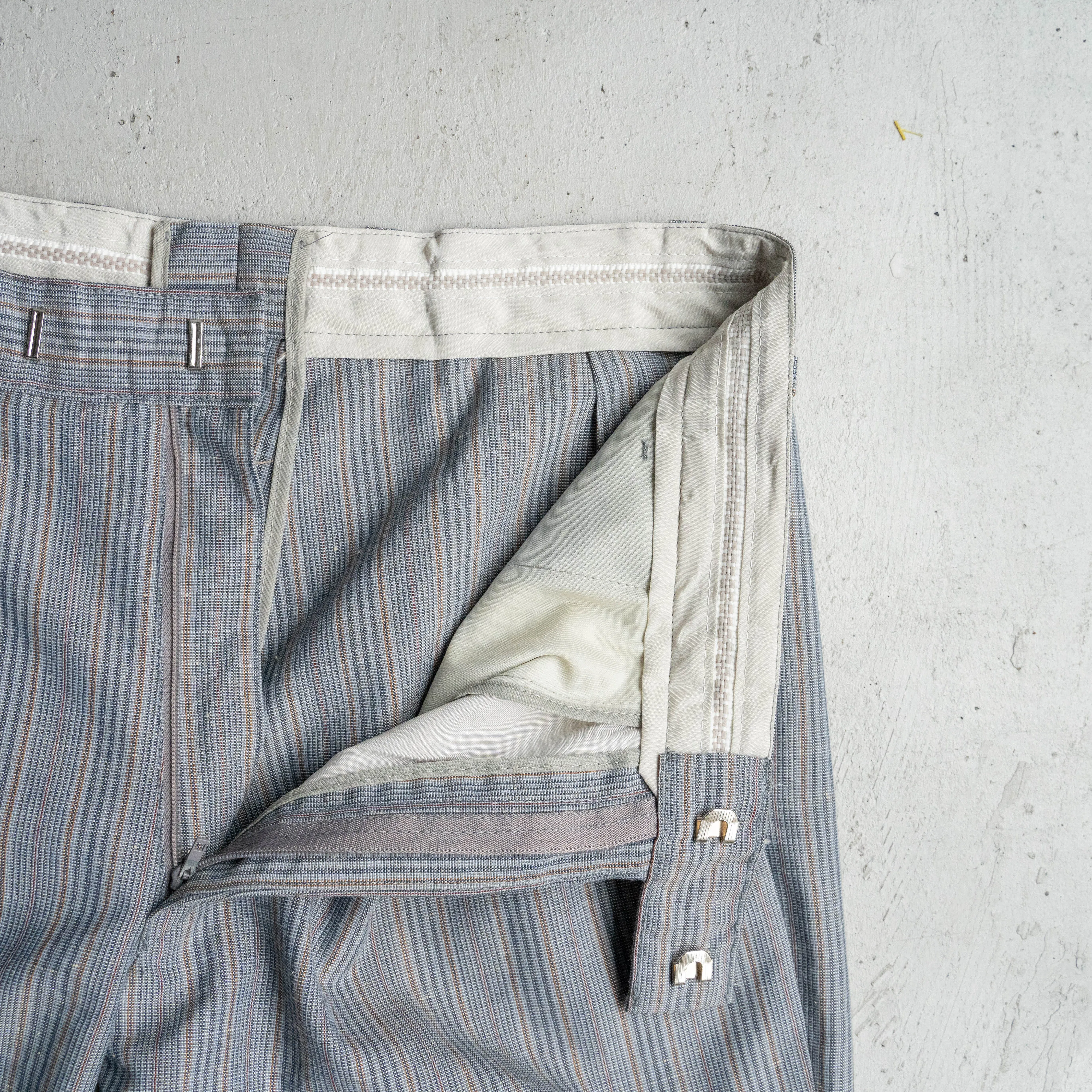 1970-80s Europe multi stripe gray slacks