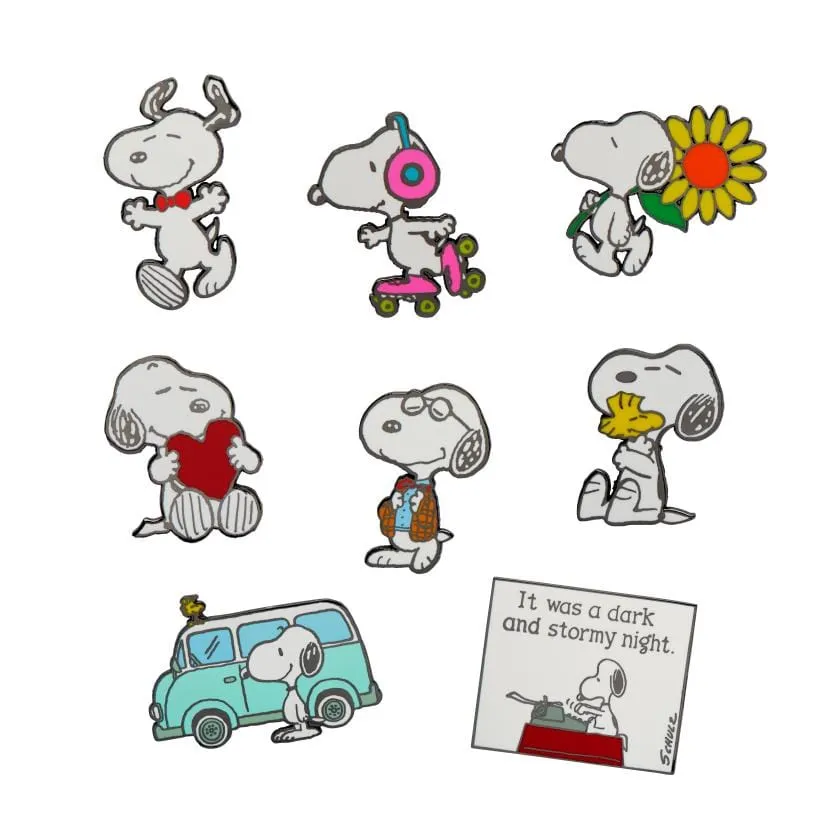 8 Piece Peanuts Enamel Pin Set