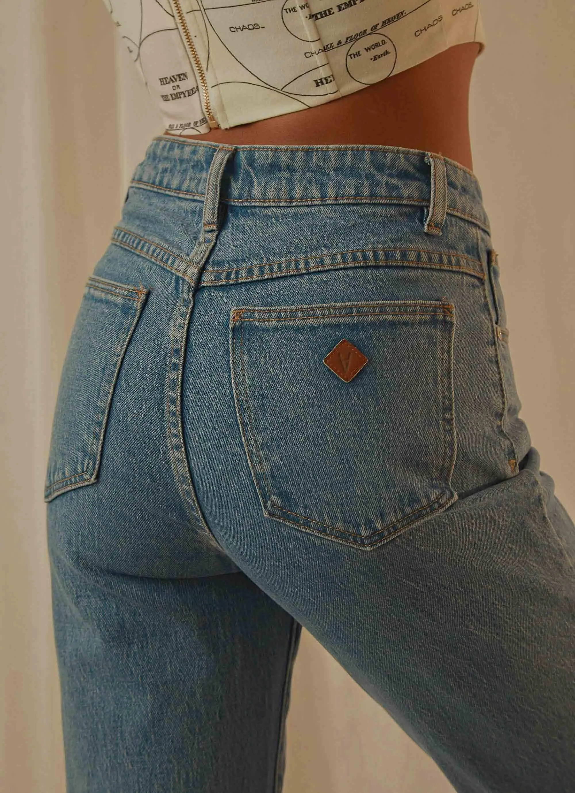 A 94 High Slim Jean - Debbie