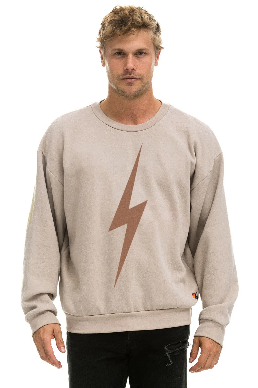 BOLT RELAXED CREW SWEATSHIRT - SAND // MOCHA