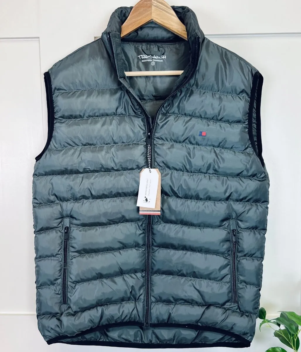 Optimized Title: Mens Charcoal Water-Repellent Insulated Gilet for Ultimate Comfort and Protection