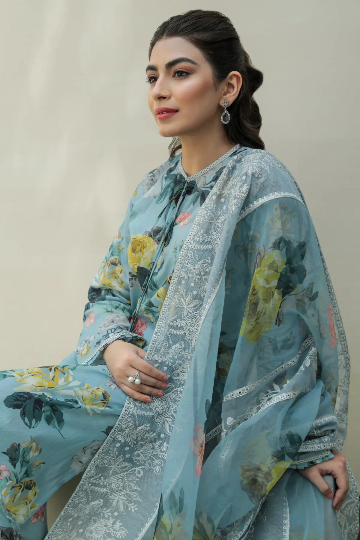 EMBROIDERED LAWN UF-211