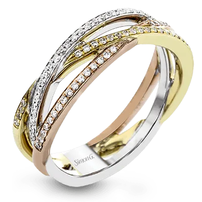 Fashion Ring in 18k Gold with Diamonds