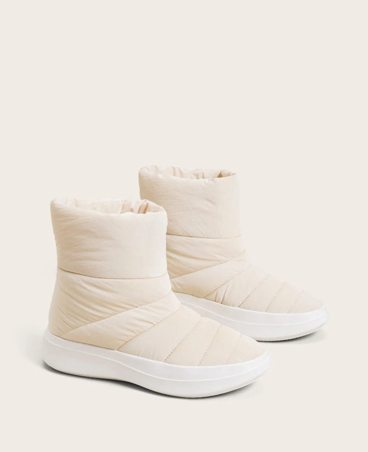 GENTLE SOULS - Rosette Puff Slip On Boot