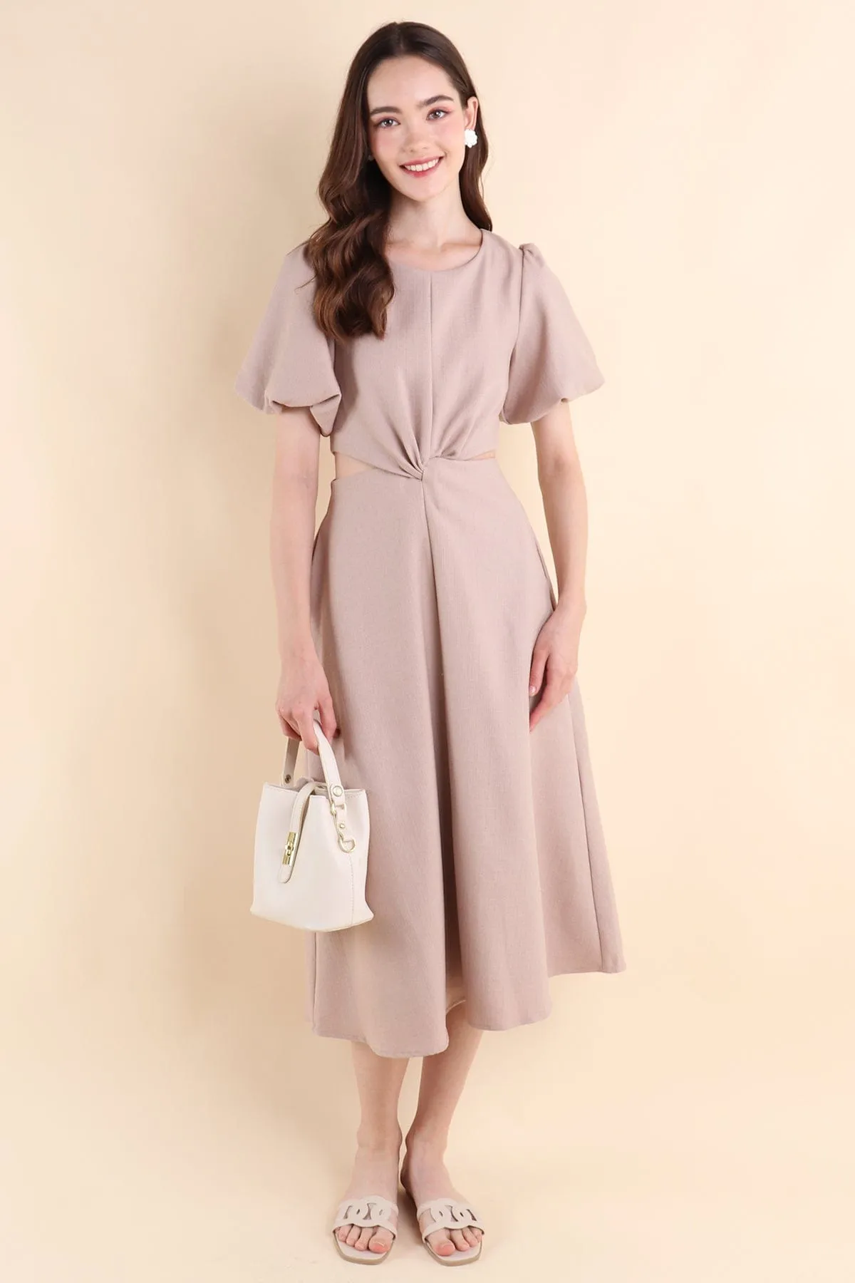 JEVONIA KNOT LINEN CUT-OUT DRESS IN WALNUT