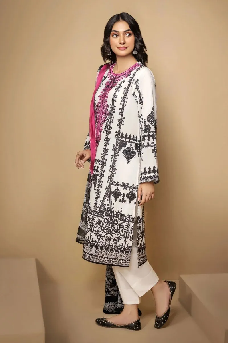 Limelight Embroidered Cambric Pakistani 3 Piece Suit LIM354