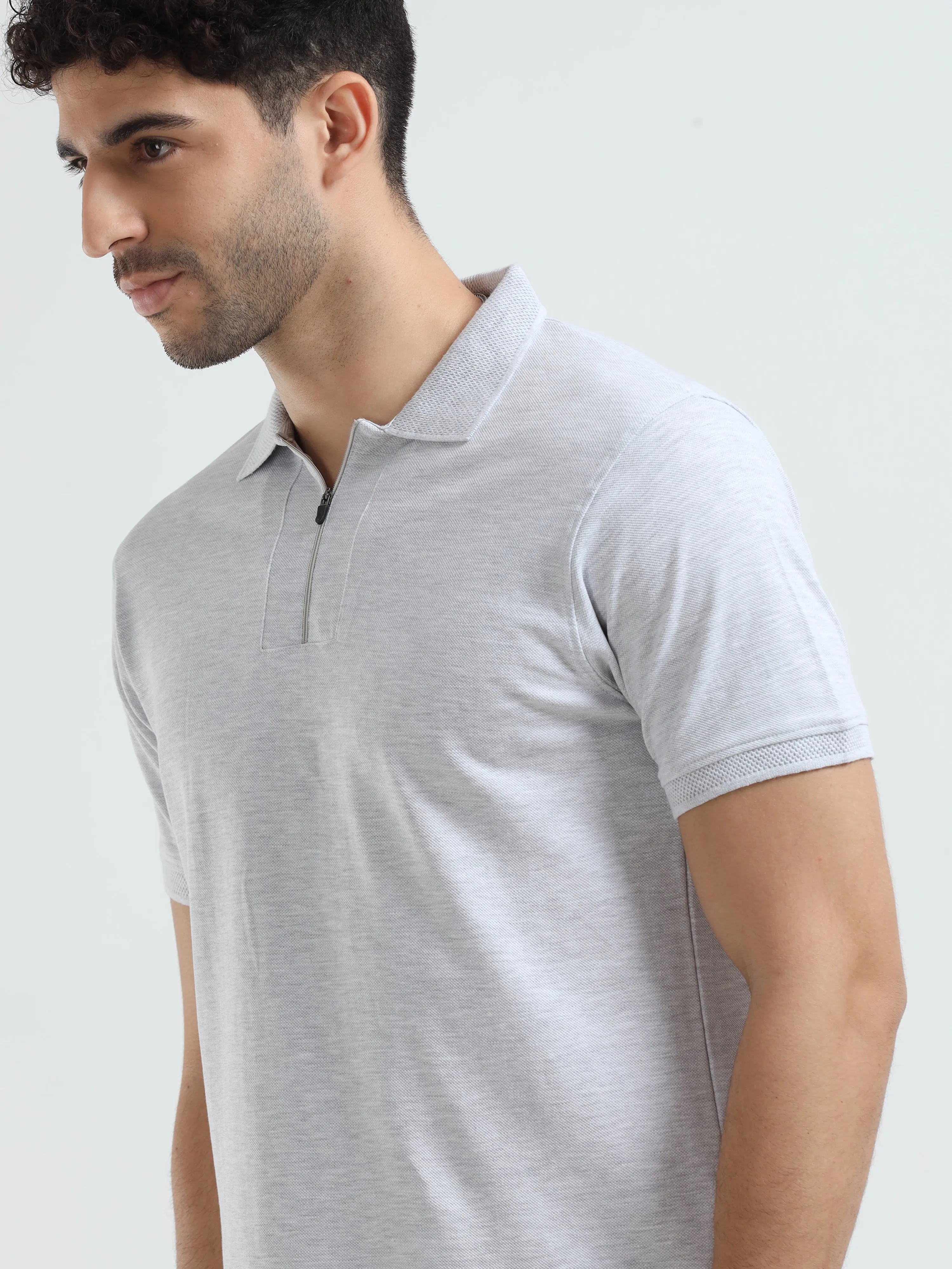 MEN'S ECRU MELANGE SOLID SLIM FIT T SHIRT