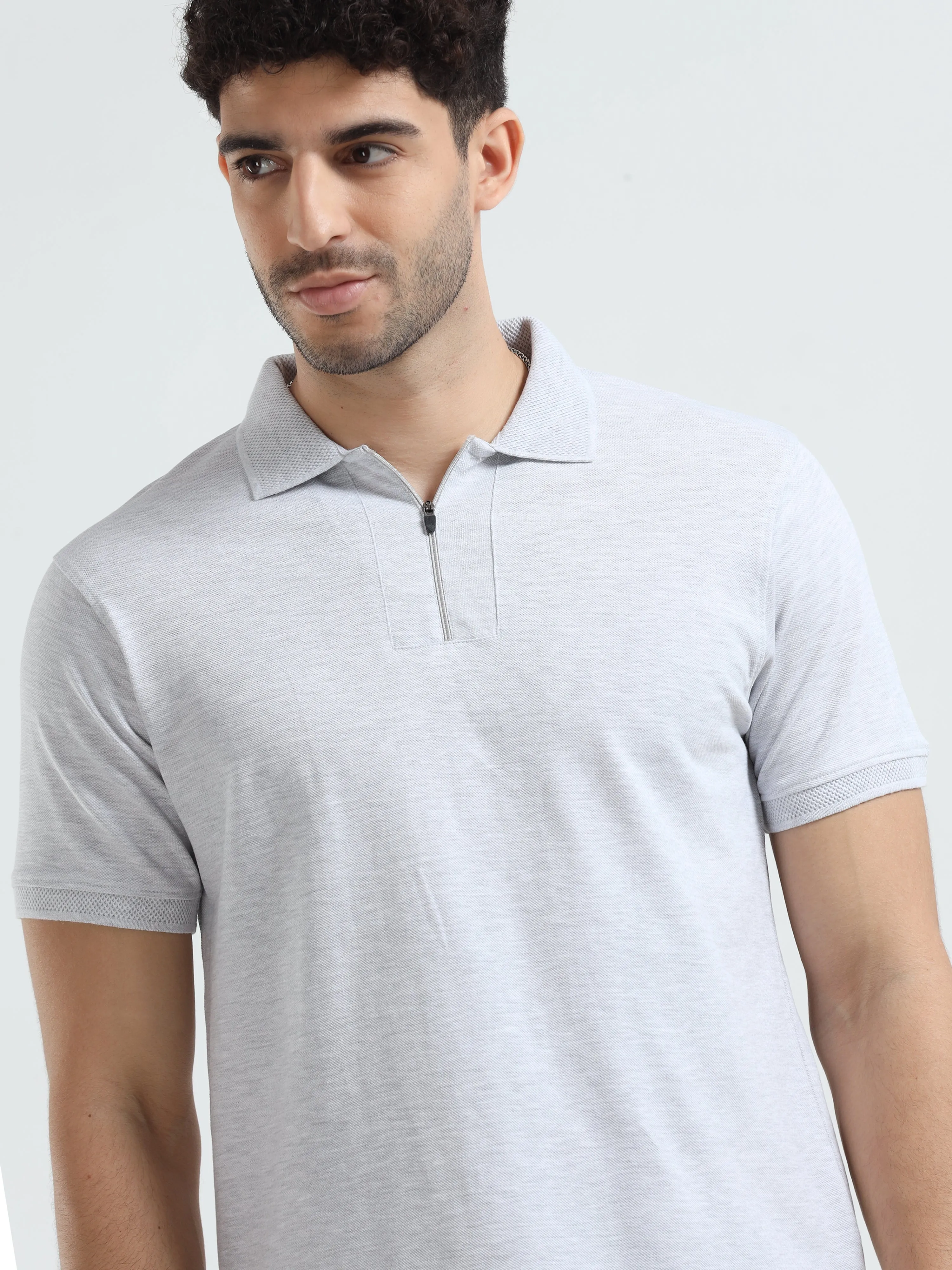 MEN'S ECRU MELANGE SOLID SLIM FIT T SHIRT