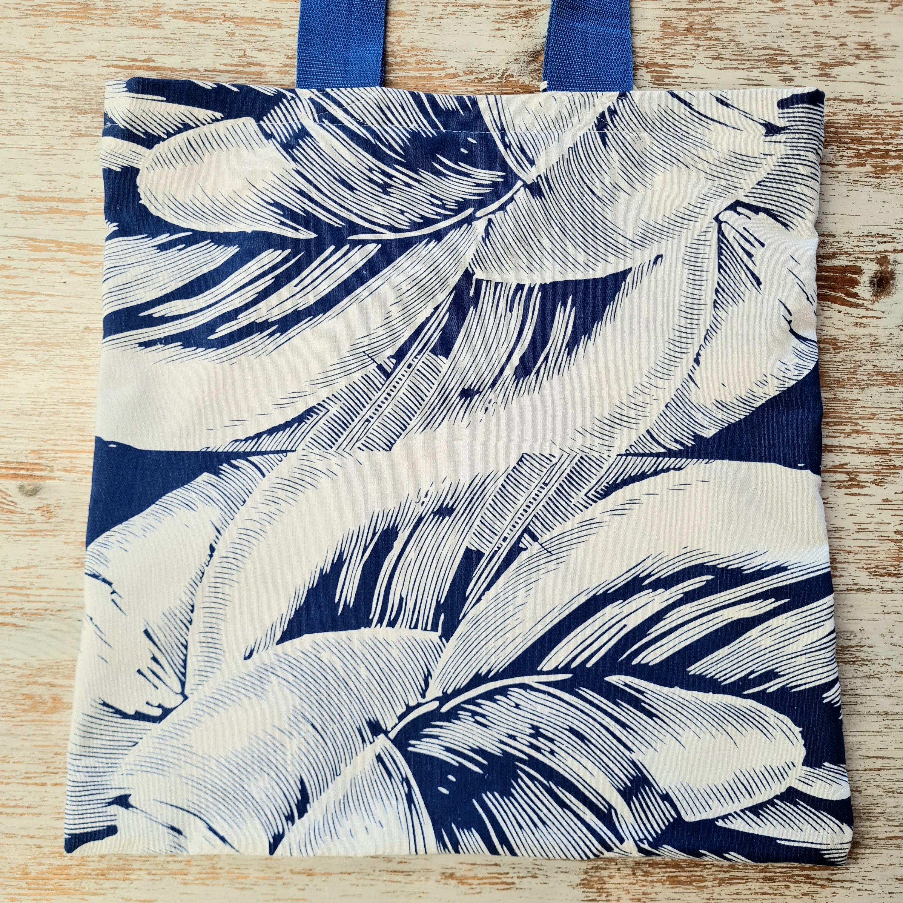 Mothdesign Blue & White Bag with lining