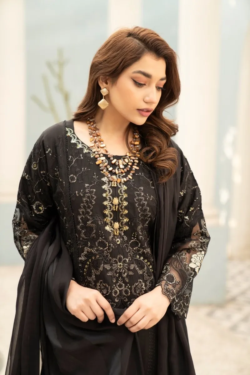 Munira Embroidered Viscose Pakistani Suit MUN548